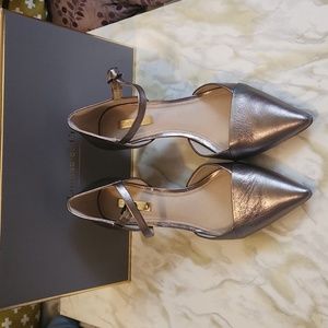 Louise et Cie heels. Size 9. Color: Petrol.